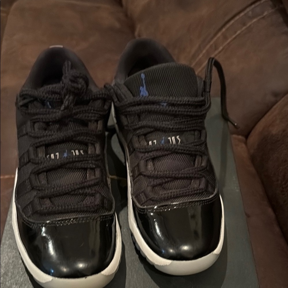 Authentic Retro Jordan 11 Black and White Sneakers